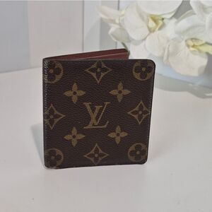 Louis Vuitton Bifold Monogram Wallet